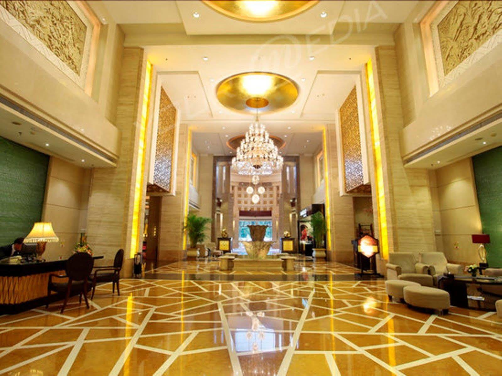 Dongguan Silver World Garden Hotel Exteriör bild